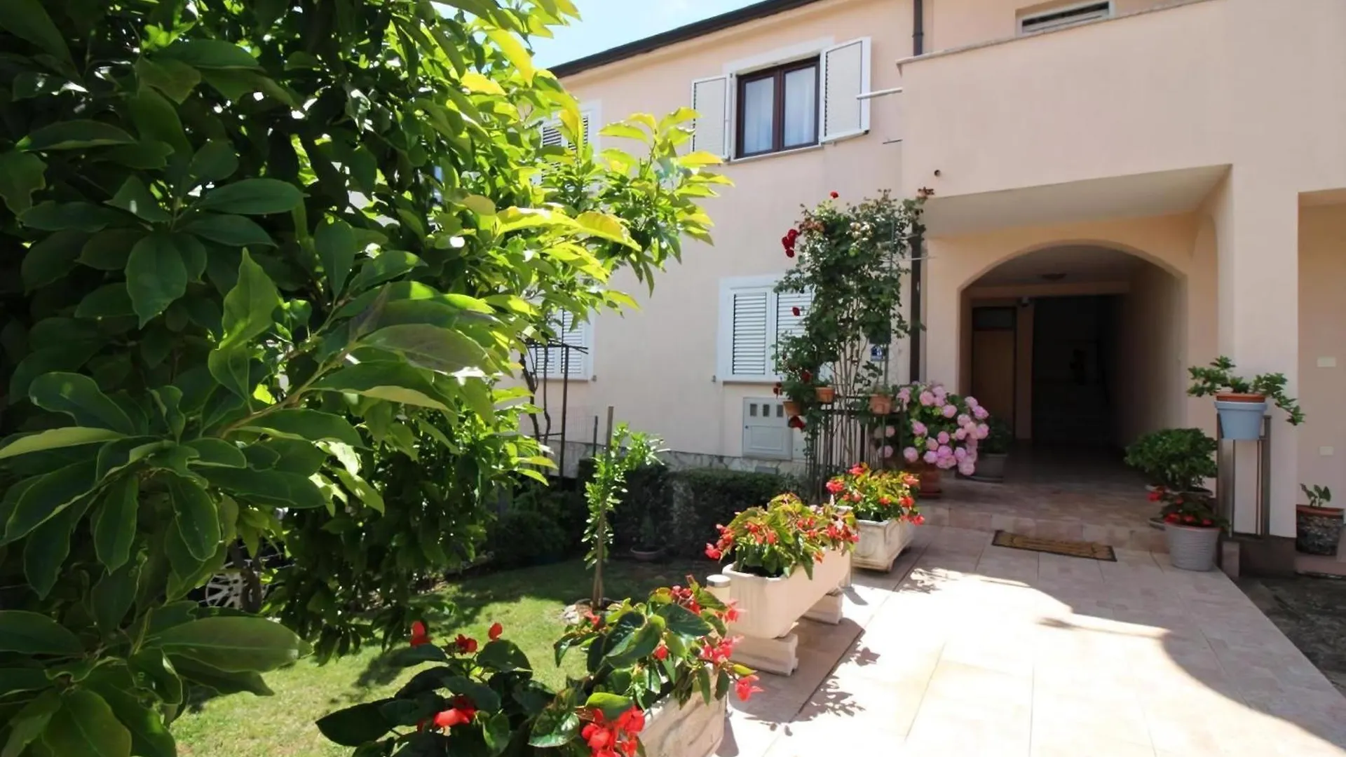 Ferienwohnung Milka In Porec In Strandnaehe